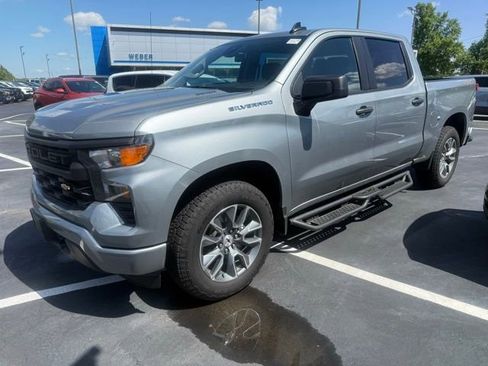 Used 2025 Chevrolet Silverado 1500 Custom AWD/4WD image 1