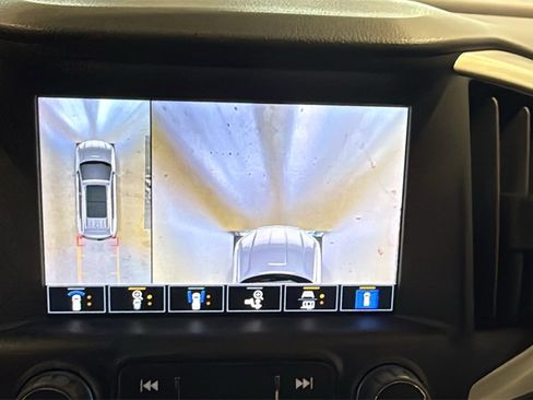 Used 2022 GMC Terrain SLT w/ Tech Package image 37