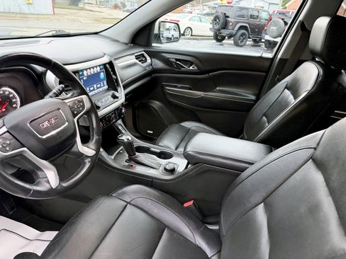 Used 2017 GMC Acadia SLT image 9