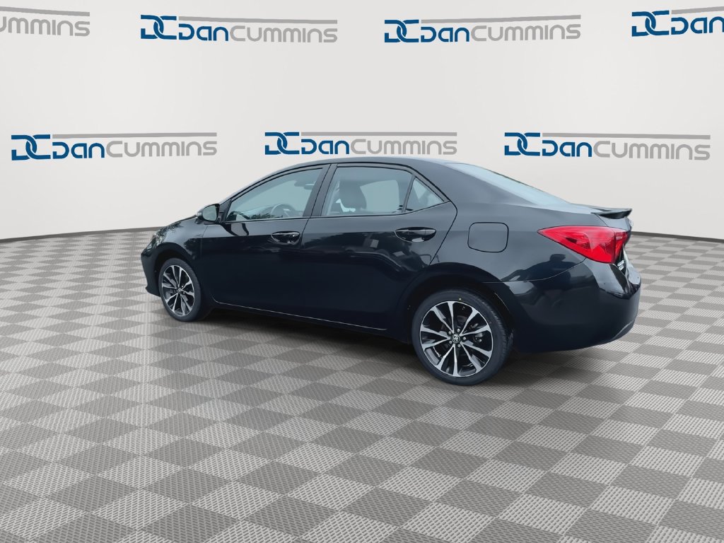 Used 2017 Toyota Corolla SE w/ Carpet Mat Package (TMS) FWD image 6
