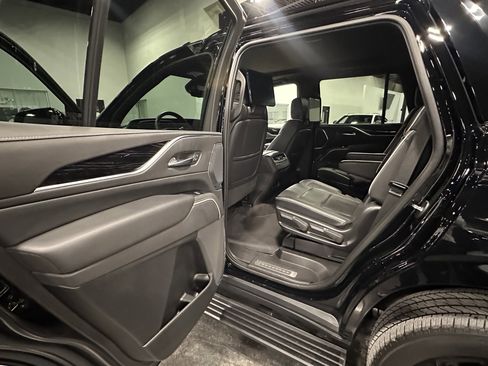 Used 2022 Cadillac Escalade Sport w/ Touring Package image 25