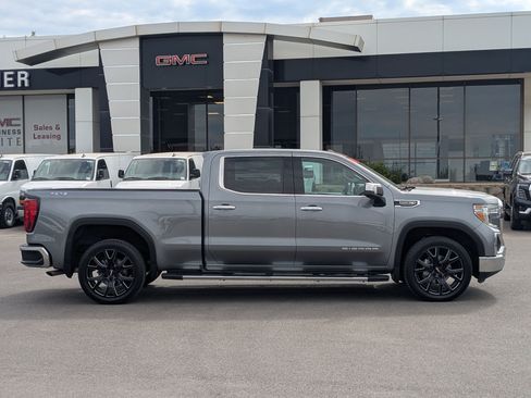 Certified 2022 GMC Sierra 1500 SLT w/ SLT Premium Plus Package AWD/4WD image 7