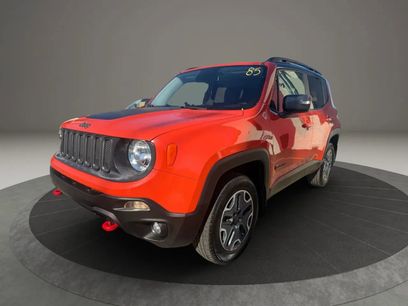 Used 2016 Jeep Renegade Trailhawk w/ Premium Trailhawk Package
