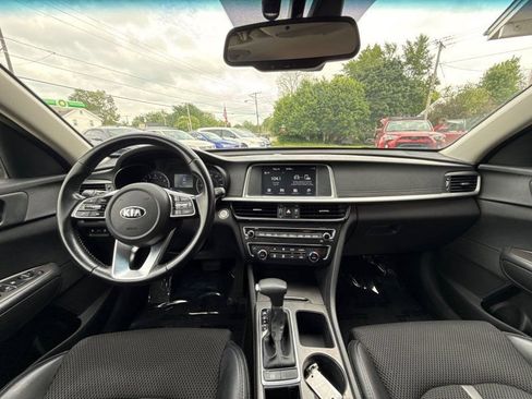 Used 2019 Kia Optima S FWD image 15