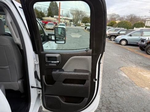 Used 2017 Chevrolet Silverado 3500 W/T w/ WT Fleet Convenience Package image 6