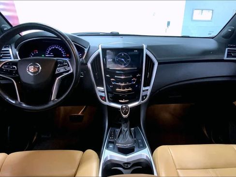 Used 2015 Cadillac SRX Luxury image 9