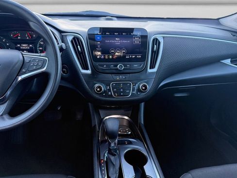 Used 2024 Chevrolet Malibu LT image 13