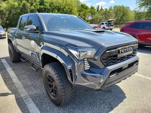 Used 2024 Toyota Tacoma TRD Sport w/ TRD Sport Upgrade Package AWD/4WD image 2