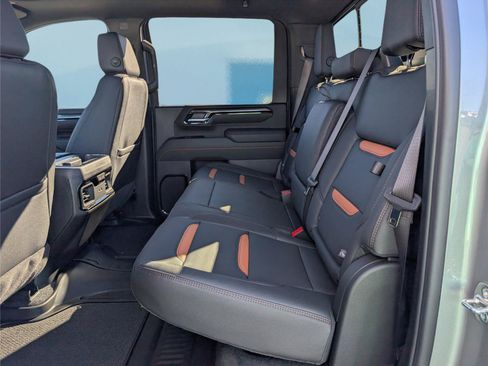Used 2026 GMC Sierra 2500 AT4 w/ AT4 Premium Plus Package AWD/4WD image 14