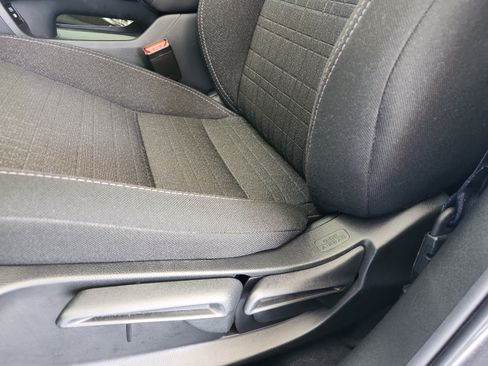 Used 2026 Honda HR-V LX image 16