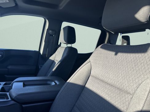 Used 2022 Chevrolet Silverado 1500 Custom image 27