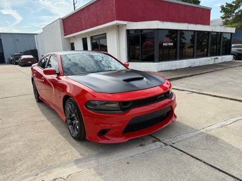 Used 2020 Dodge Charger Scat Pack w/ Plus Group image 6