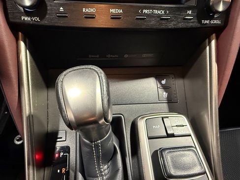 Used 2018 Lexus IS 300 AWD w/ Comfort Package image 40