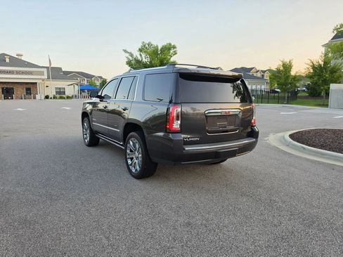 Used 2016 GMC Yukon Denali w/ Open Road Package AWD/4WD image 3