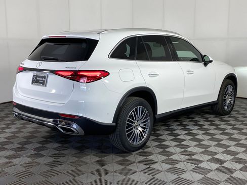 Used 2026 Mercedes-Benz GLC 300 4MATIC image 9