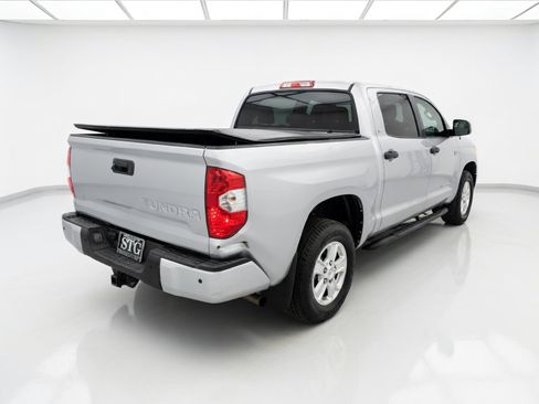 Used 2016 Toyota Tundra SR5 w/ SR5 Upgrade Package RWD image 4