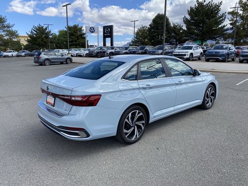 Certified 2025 Volkswagen Jetta SEL FWD image 34