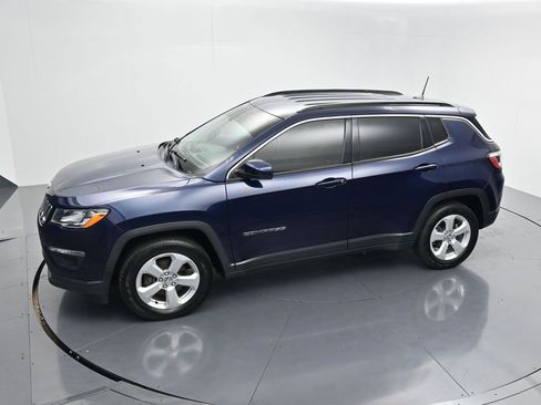 Used 2020 Jeep Compass Latitude image 48