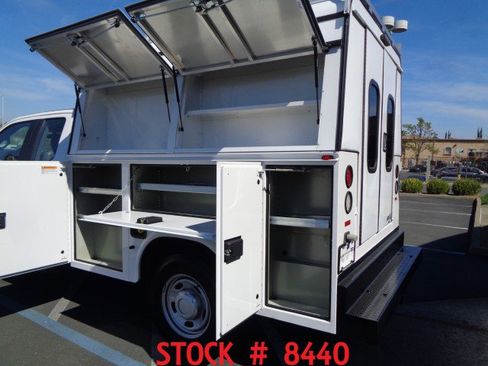 Used 2017 Ford F250 XL image 3