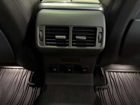 Used 2019 Land Rover Range Rover Velar R-Dynamic HSE AWD/4WD image 22