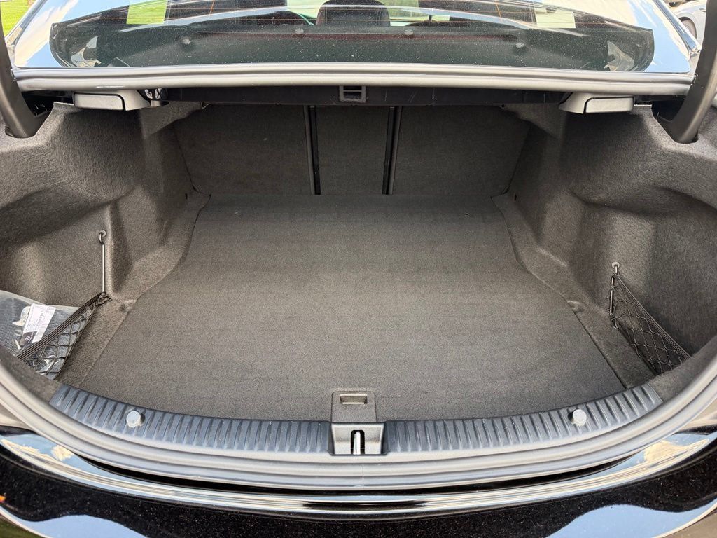 Used 2019 Mercedes-Benz C 300 4MATIC Sedan image 39