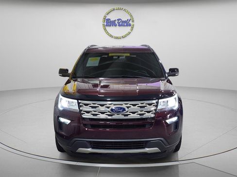 Used 2018 Ford Explorer XLT w/ Equipment Group 202A AWD/4WD image 9