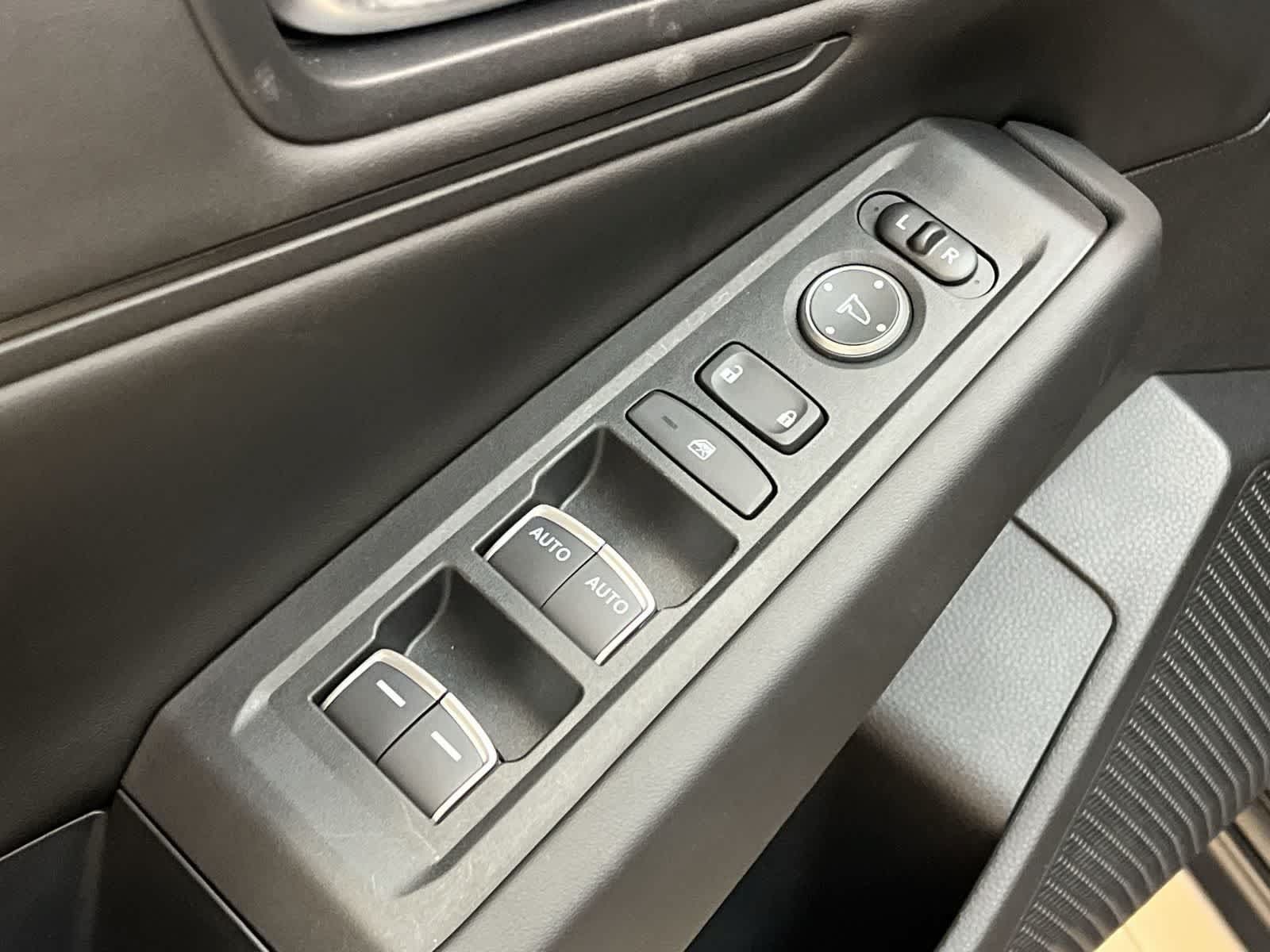 Certified 2025 Honda Accord SE image 17