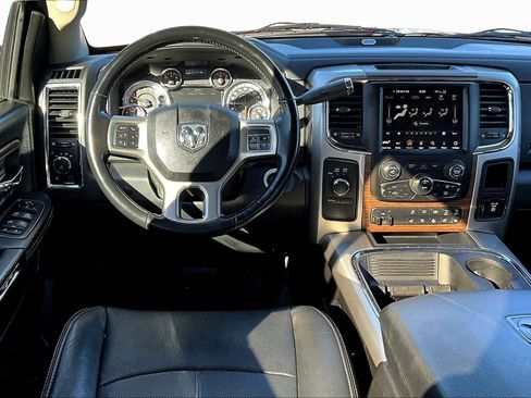 Used 2018 RAM 2500 Laramie w/ Convenience Group image 5