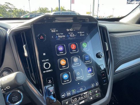 Used 2025 Subaru Forester Premium image 18