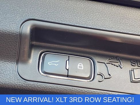 Used 2024 Ford Explorer XLT w/ Equipment Group 202A AWD/4WD image 21