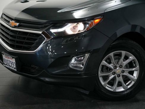 Used 2020 Chevrolet Equinox LS FWD image 10