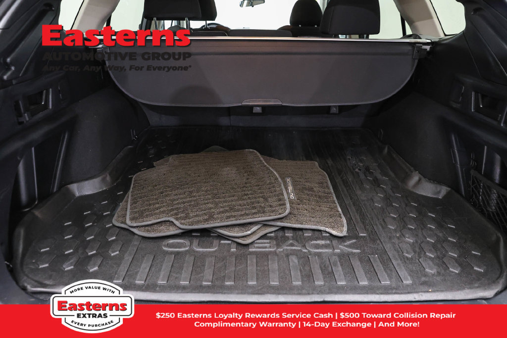 Used 2022 Subaru Outback Premium AWD/4WD image 10