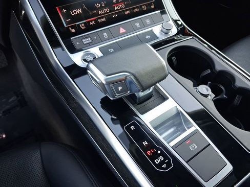 Used 2023 Audi Q7 2.0T Premium Plus w/ Premium Plus Package image 25