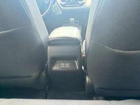 Used 2023 Toyota Corolla SE FWD image 16