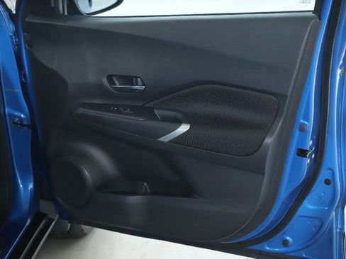 Certified 2024 Nissan Kicks SV w/ Interior Electronics Package image 32