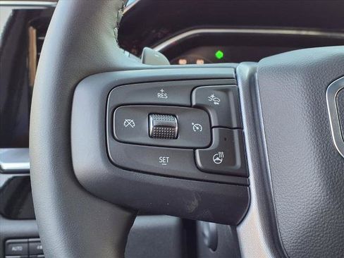 New 2026 GMC Sierra 1500 SLT image 11