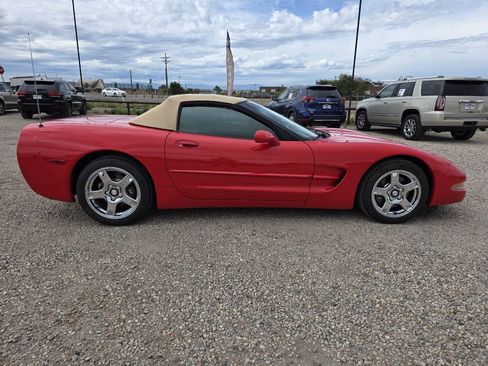 Used 1998 Chevrolet Corvette Convertible image 8