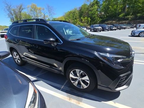 Used 2023 Subaru Ascent Premium w/ Convenience Package AWD/4WD image 11