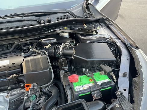 Used 2015 Honda Accord EX-L image 24