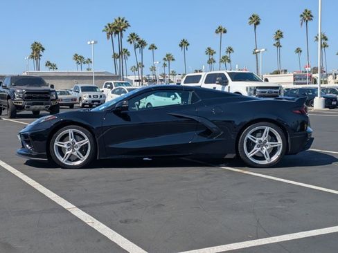 Used 2023 Chevrolet Corvette Stingray Preferred Conv w/ Z51 Performance Package RWD image 9
