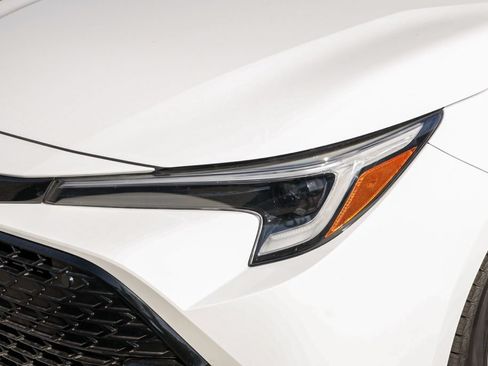 Used 2025 Toyota Corolla SE FWD image 10