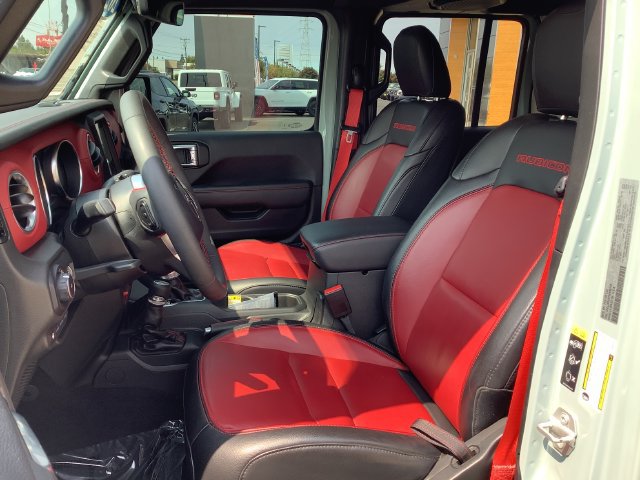 Used 2023 Jeep Wrangler Unlimited Rubicon 4xe AWD/4WD image 8
