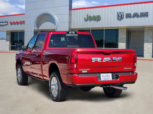 New 2026 RAM 2500 Laramie AWD/4WD image 4