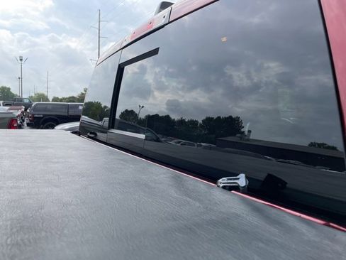 Used 2021 RAM 1500 Big Horn image 16