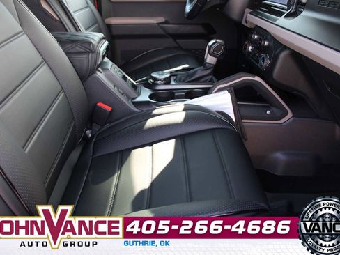 Used 2021 Ford Bronco Big Bend AWD/4WD image 16