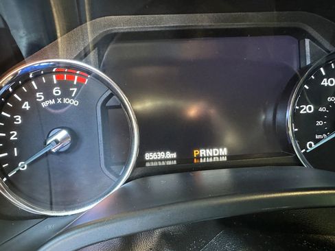 Used 2022 Ford F350 Lariat w/ Lariat Value Package image 25