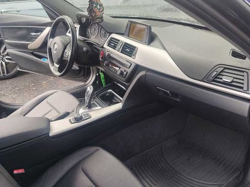 Used 2015 BMW 320i Sedan image 3