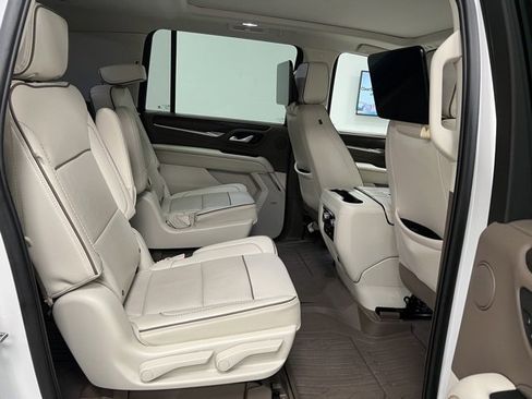 Used 2023 GMC Yukon XL Denali image 58