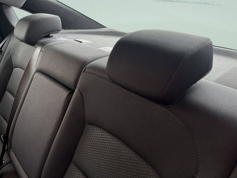 Used 2023 Chevrolet Malibu LT image 28