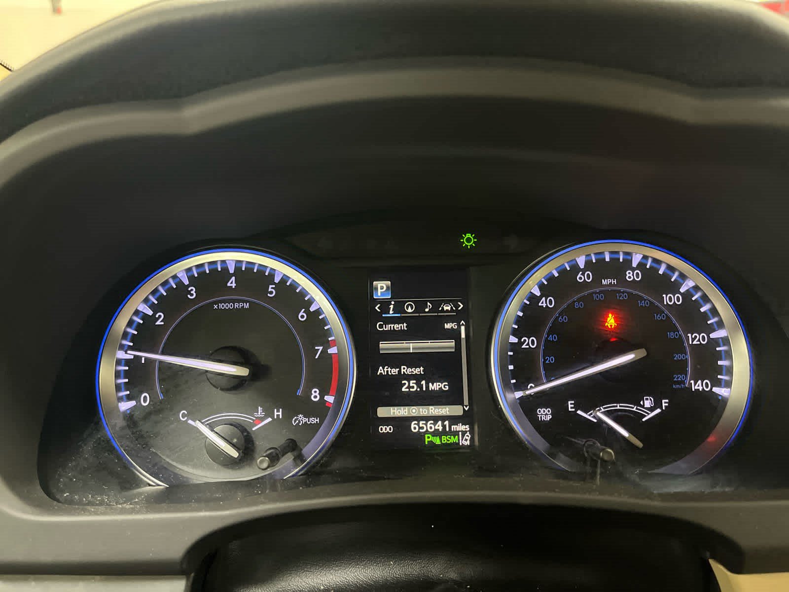 Used 2018 Toyota Highlander Limited Platinum AWD/4WD image 14